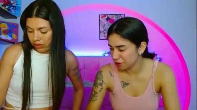 Image 7 of layla_roma Stream on Chaturbate on 15 days ago
