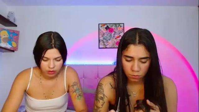 Image 11 of layla_roma Stream on Chaturbate on 2 months ago