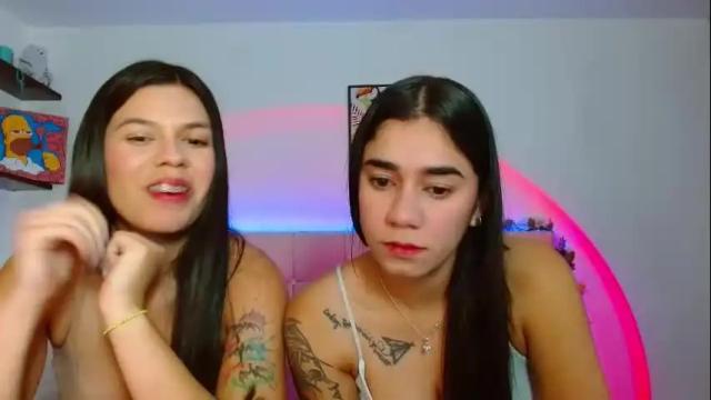 Image 4 of layla_roma Stream on Chaturbate on 2 months ago