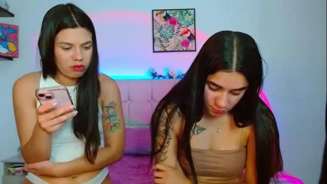 Image 7 of layla_roma Stream on Chaturbate on 2 months ago