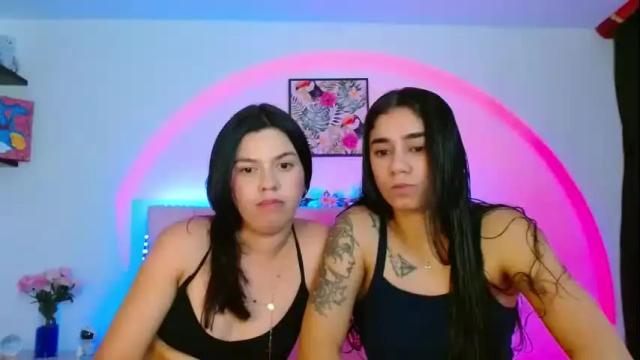 Image 10 of layla_roma Stream on Chaturbate on 2 months ago