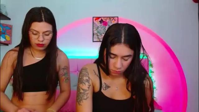 Image 10 of layla_roma Stream on Chaturbate on 1 month ago