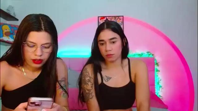 Image 4 of layla_roma Stream on Chaturbate on 1 month ago