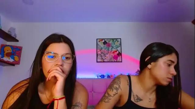 Image 4 of layla_roma Stream on Chaturbate on 22 days ago