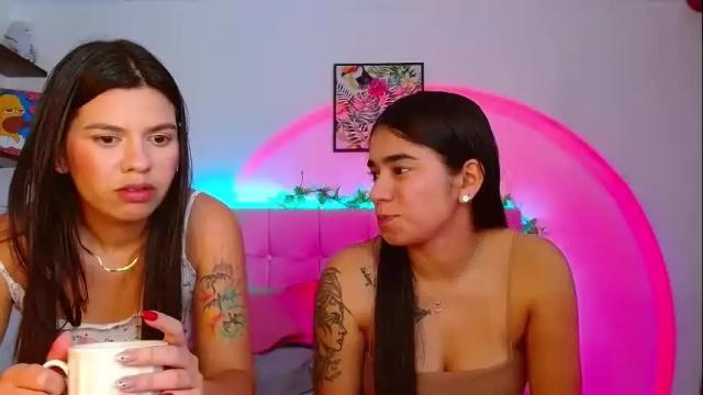Image 12 of layla_roma Stream on Chaturbate on 18 hours ago