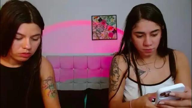 Image 7 of layla_roma Stream on Chaturbate on 27 days ago