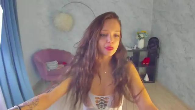 Image 4 of layla_snowflake Stream on Chaturbate on 1 month ago