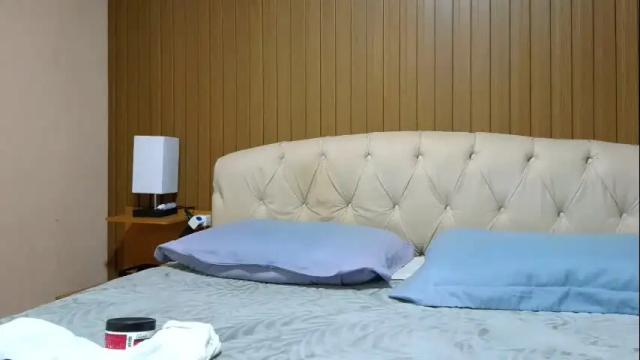 Image 4 of laylabrasil Stream on Chaturbate on 25 days ago