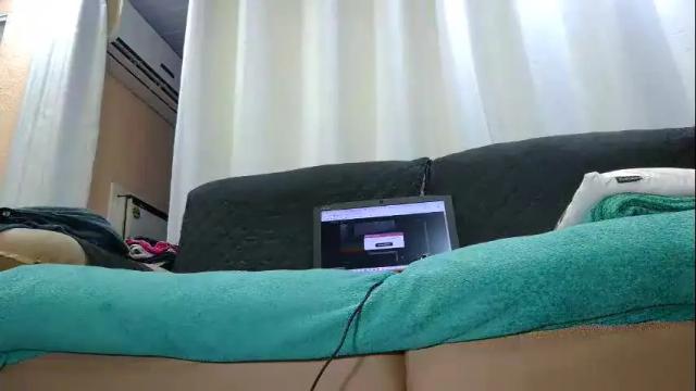 Image 12 of laylabrasil Stream on Chaturbate on 7 days ago