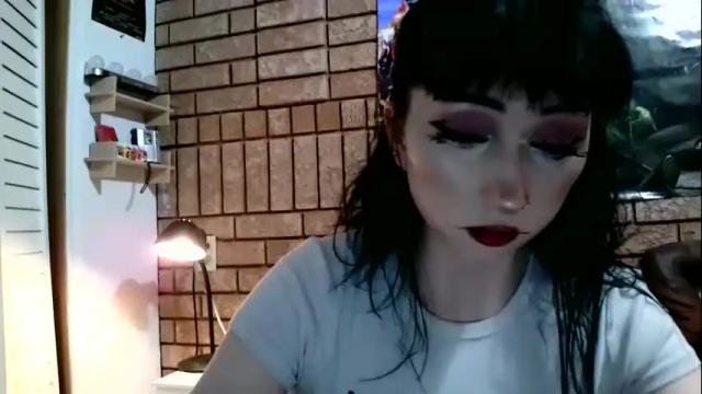Image 3 of laylakills Stream on Chaturbate on 8 days ago