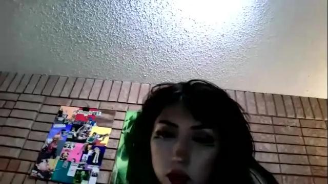 Image 11 of laylakills Stream on Chaturbate on 3 days ago