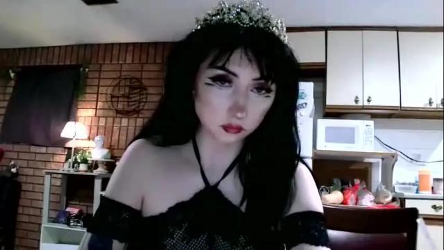 Image 3 of laylakills Stream on Chaturbate on 3 days ago