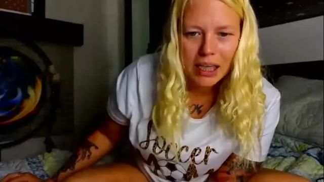Image 2 of laylam313 Stream on Chaturbate on 2 months ago