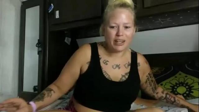Image 2 of laylam313 Stream on Chaturbate on 5 days ago