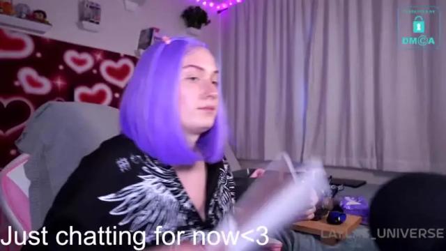 Image 4 of laylas_universe Stream on Chaturbate on 16 months ago