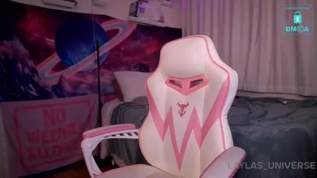 Thumbnail 1, laylas_universe's Stream at Chaturbate, 14 months ago