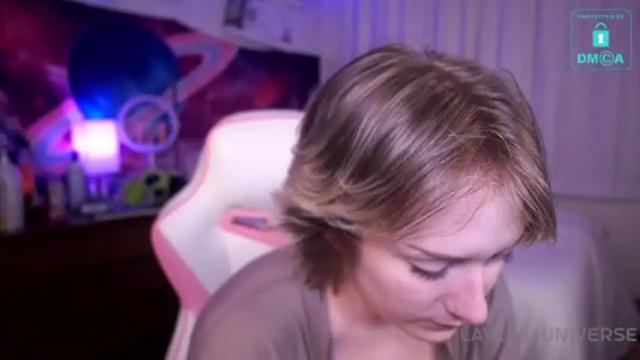 Image 2 of laylas_universe Stream on Chaturbate on 14 months ago