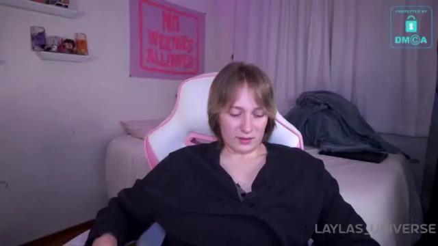 Image 11 of laylas_universe Stream on Chaturbate on 13 months ago