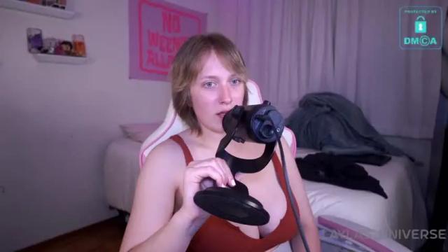 Image 6 of laylas_universe Stream on Chaturbate on 13 months ago