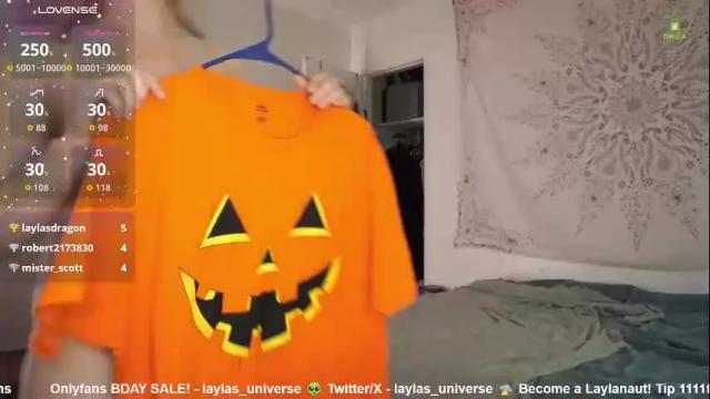 Image 6 of laylas_universe Stream on Chaturbate on 3 months ago