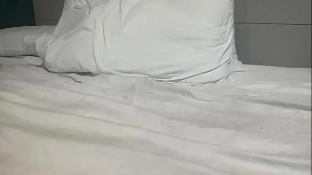 Image 4 of laylasimone97 Stream on Chaturbate on 2 months ago