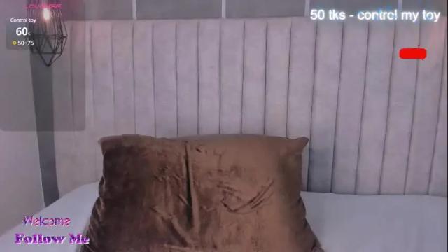 Image 10 of lea_gray Stream on Chaturbate on 23 days ago