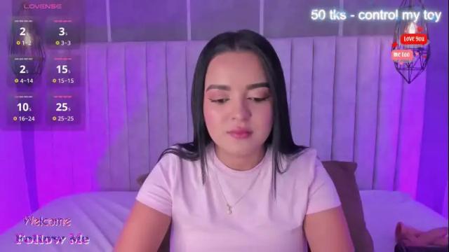 Image 6 of lea_gray Stream on Chaturbate on 6 days ago