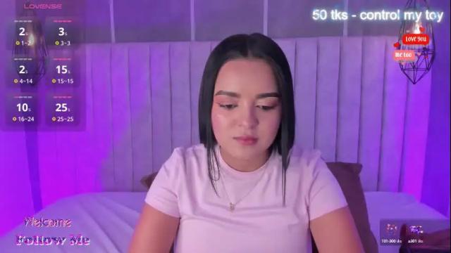 Image 7 of lea_gray Stream on Chaturbate on 6 days ago