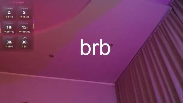 Image 4 of lea_seydou Stream on Chaturbate on 4 months ago