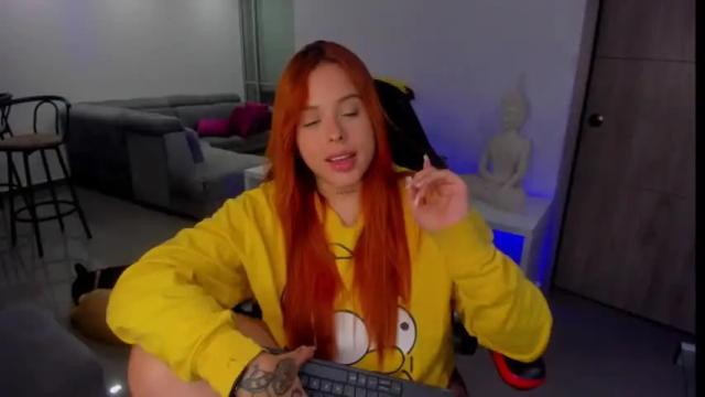 Image 11 of lea_simons Stream on Chaturbate on 19 months ago