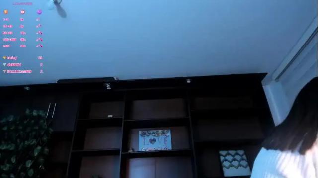 Image 12 of lea_velle Stream on Chaturbate on 19 days ago