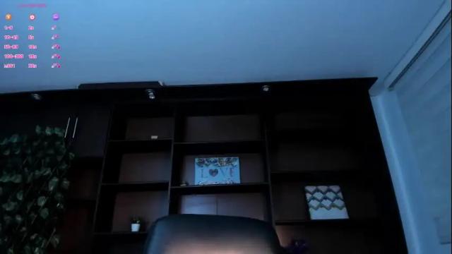 Image 2 of lea_velle Stream on Chaturbate on 19 days ago