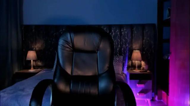 Image 7 of lea_velle Stream on Chaturbate on 13 days ago