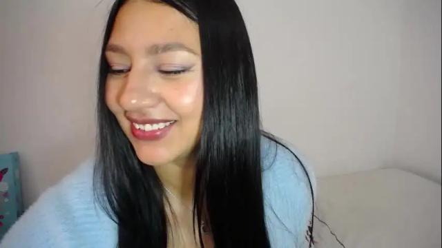 Image 12 of leah_cyrus Stream on Chaturbate on 6 months ago