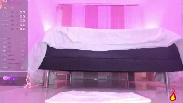 Image 10 of leah_greyy Stream on Chaturbate on 1 month ago