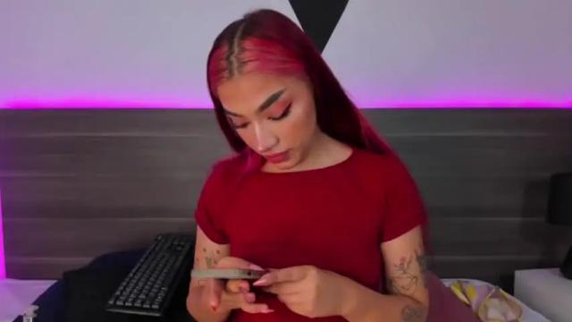 Image 10 of leah_lovett Stream on Chaturbate on 20 months ago