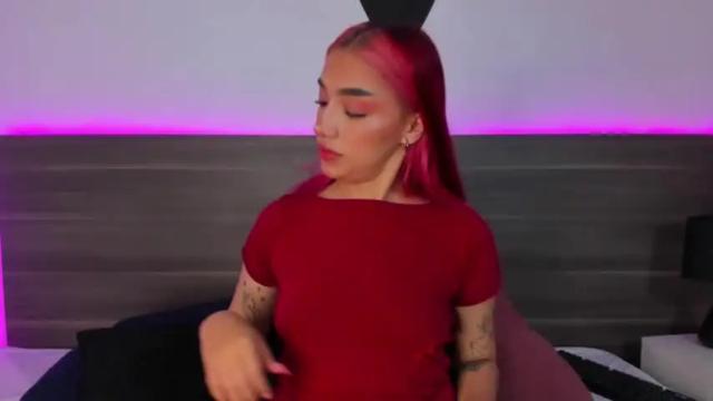 Image 7 of leah_lovett Stream on Chaturbate on 20 months ago
