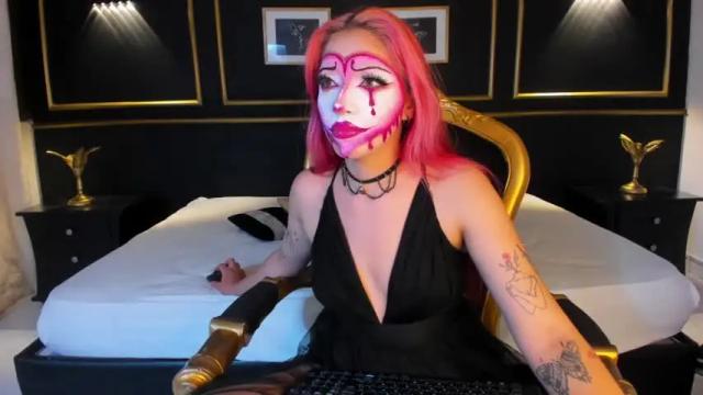 Image 6 of leah_lovett Stream on Chaturbate on 20 months ago