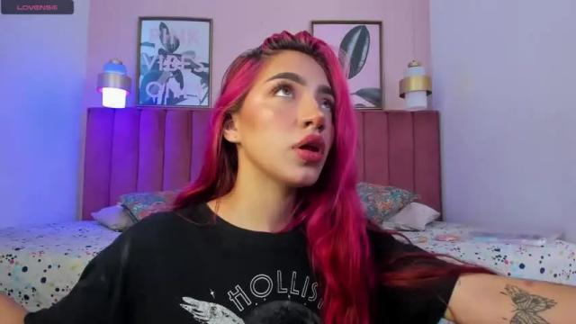 Thumbnail 1, leah_lovett's Stream at Chaturbate, 19 months ago