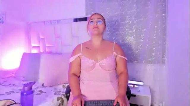 Thumbnail 1, leahbarker's Stream at Chaturbate, 1 month ago