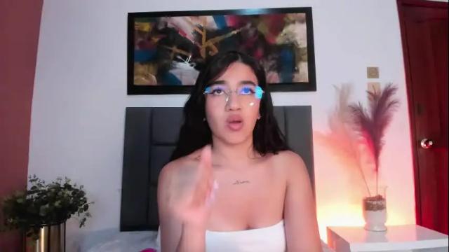Image 11 of leahcaarter Stream on Chaturbate on 3 days ago