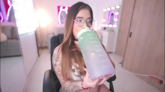 Thumbnail 1, leahprada_'s Stream at Chaturbate, 20 days ago