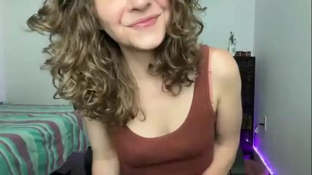 Image 6 of leahsparkles Stream on Chaturbate on 1 month ago