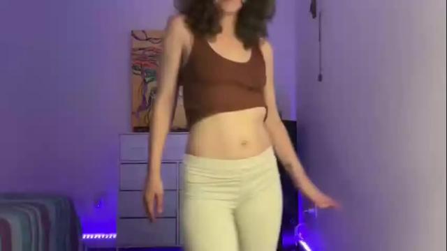Thumbnail 1, leahsparkles's Stream at Chaturbate, 1 month ago