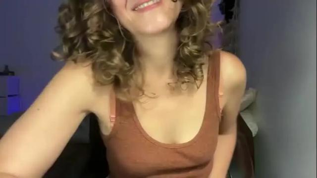 Image 11 of leahsparkles Stream on Chaturbate on 1 month ago