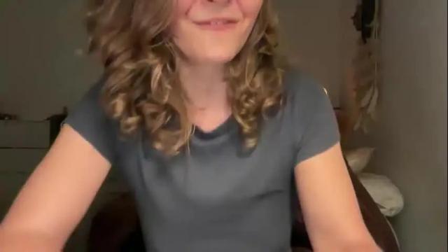 Thumbnail 2, leahsparkles's Stream at Chaturbate, 1 month ago