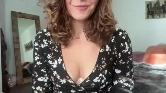 Thumbnail 1, leahsparkles's Stream at Chaturbate, 1 month ago