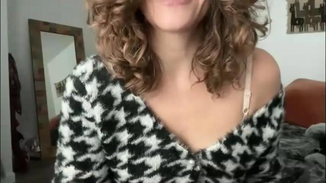 Thumbnail 3, leahsparkles's Stream at Chaturbate, 1 month ago