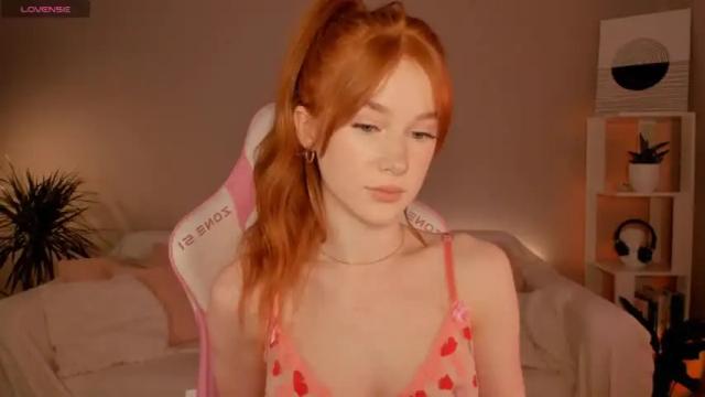 Image 1 of leahsthetics Stream on Chaturbate on 6 months ago