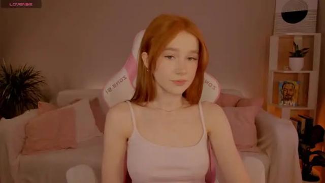 Image 9 of leahsthetics Stream on Chaturbate on 14 months ago